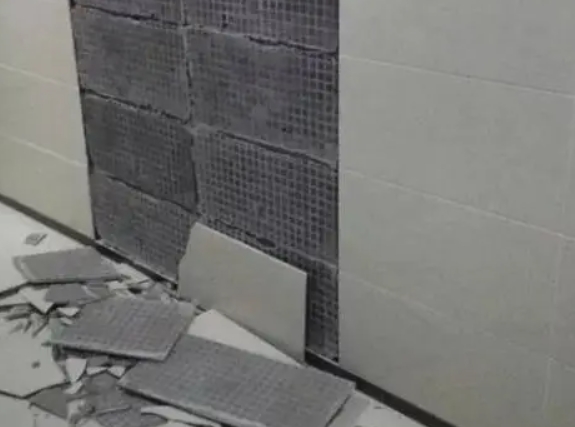 隆子瓷砖空鼓维修公司分享下隆子墙砖松动维修的知识